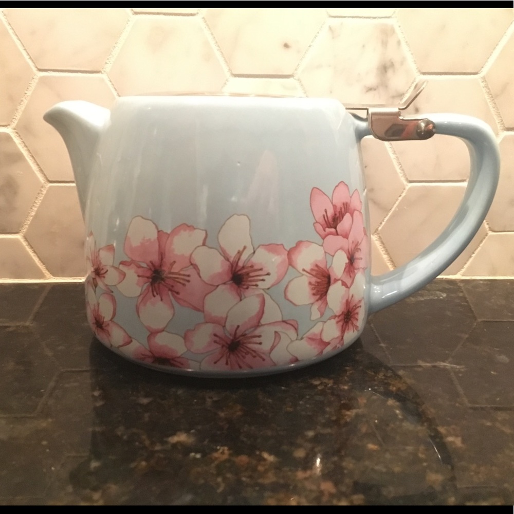 Alfred cherry blossom tea pot